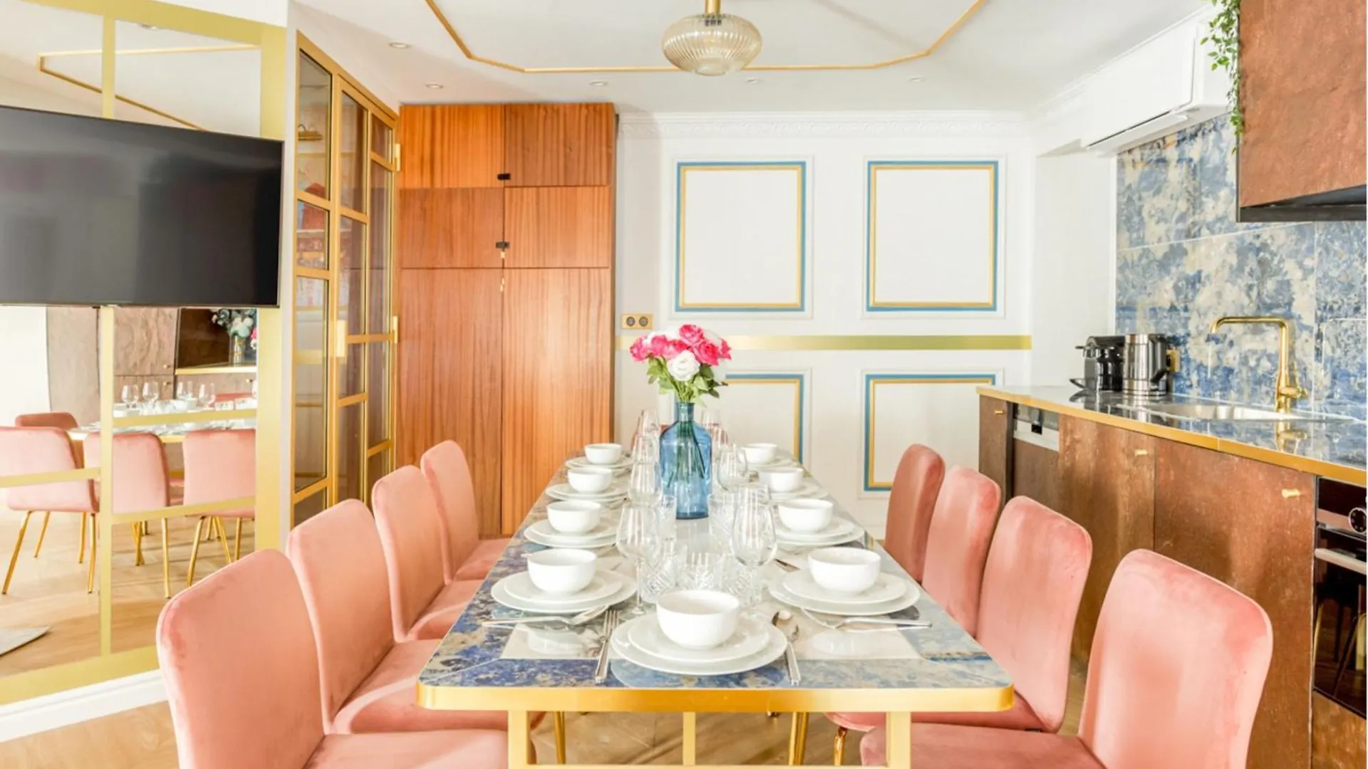 Luxury 4 bedrooms 3 bathrooms apartment - Louvre Paris